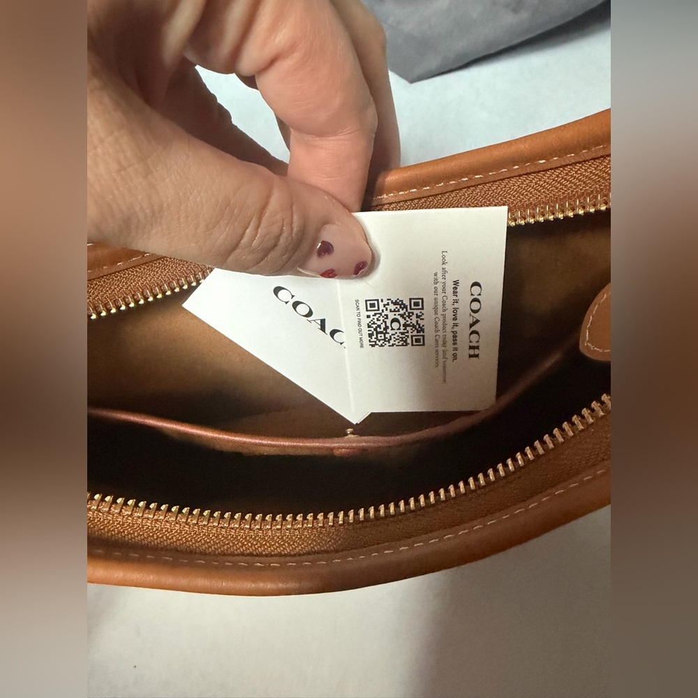 Coach Hobo in Multicolor Signature Canvas with Saddle Brown Leather Trim - Picture 13 of 16